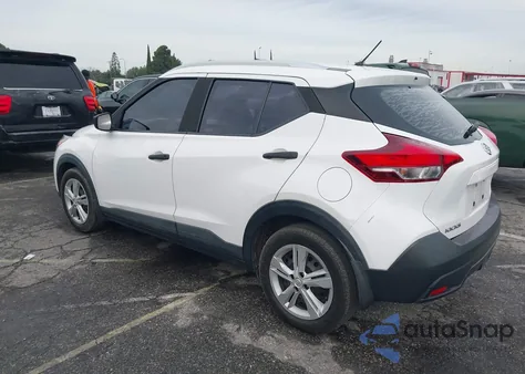 2018 Nissan Kicks S из США, поврежденный, VIN 3N1CP5CU0JL525779